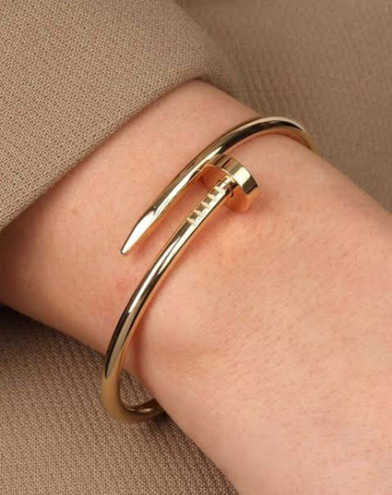 Classic Gold Nail Bangle Bracelet – Minimal Luxury Design